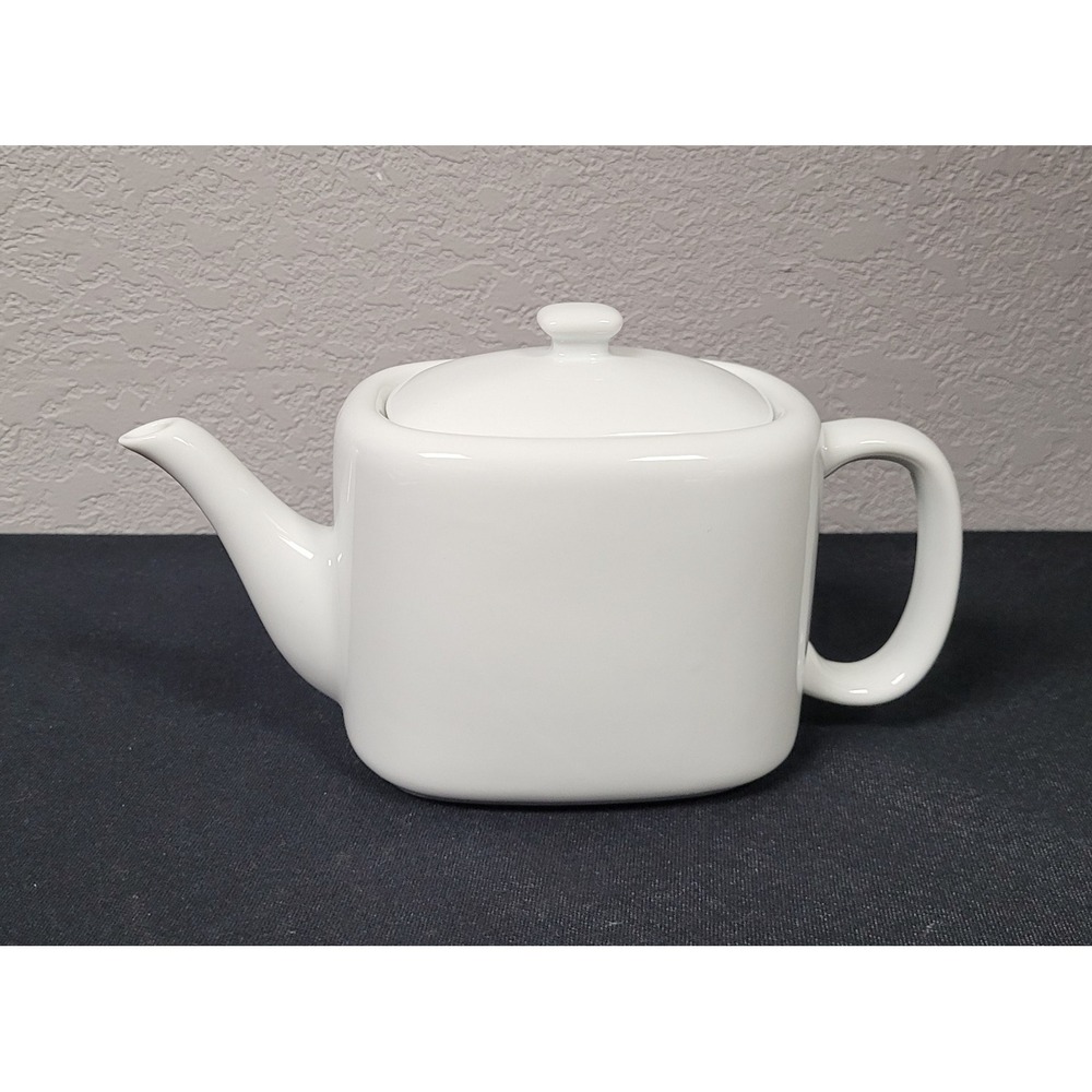 Galerie White Porcelain Teapot – Square (Rectangle) Minimalist Modern Tea Pot